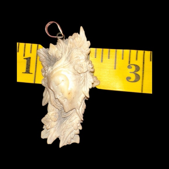 Stunning Hand Carved Fairy ANTLER .925  pendant - Picture 5 of 5